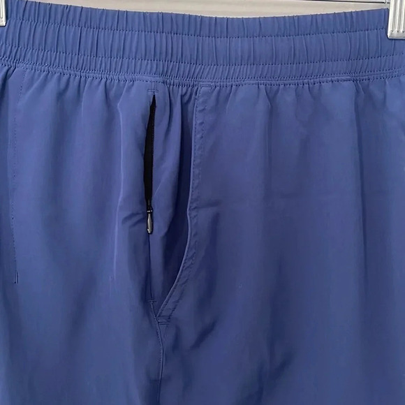 Thousand Miles Shorts Men’s Size Large Blue Motiv Workout Athletic Fit - Picture 9 of 12
